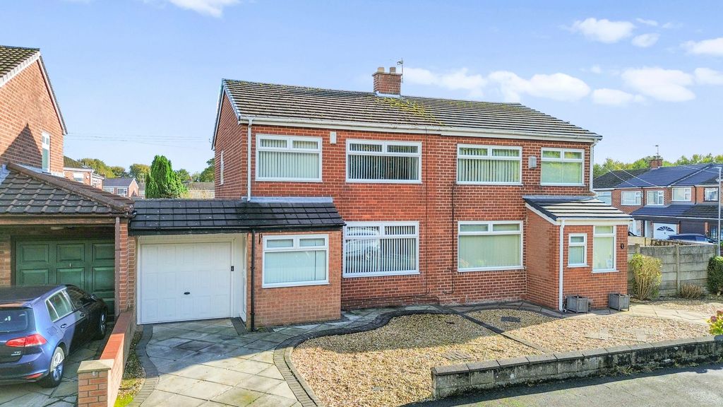 Property photo 1 of 25