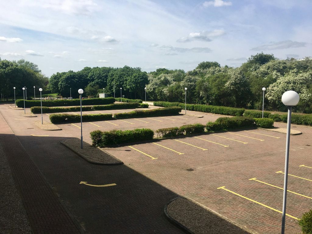 Property photo 2 of 3 Houghton Centre Carpark.Jpg