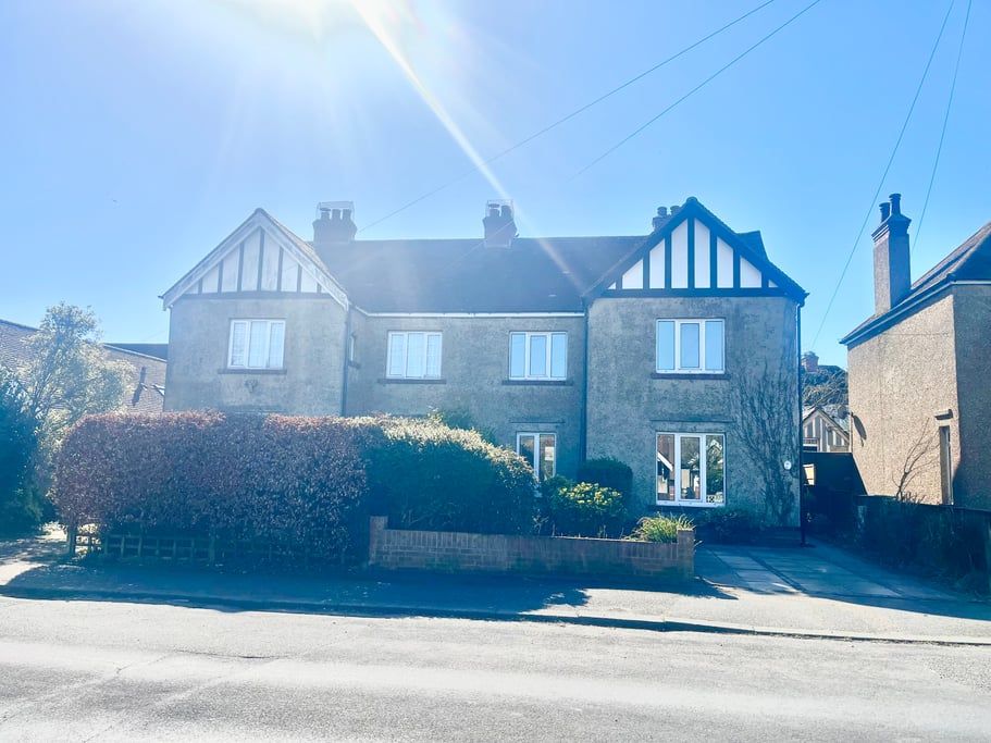 Property photo 1 of 24