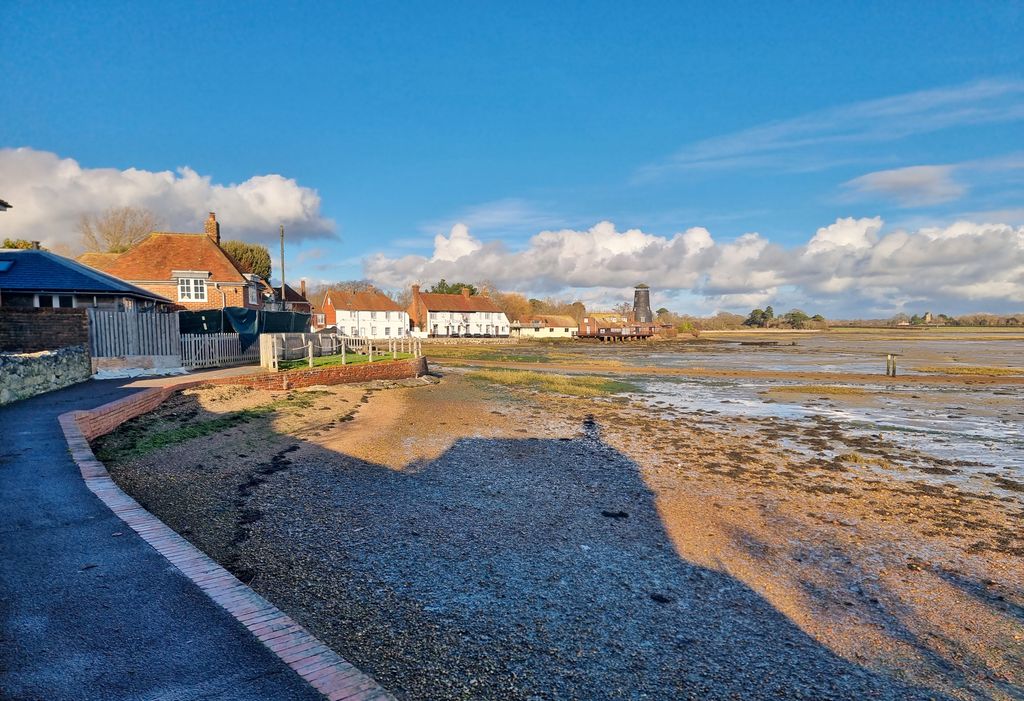 Property photo 3 of 18