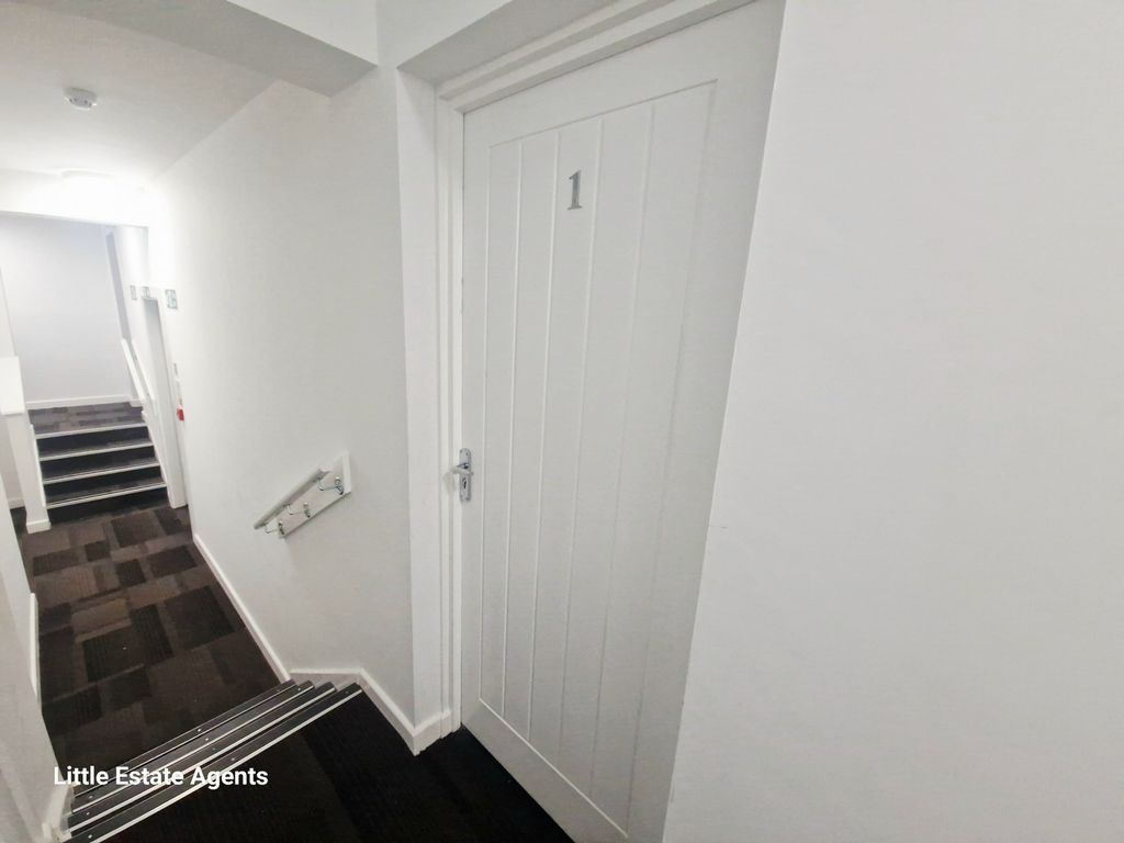 Property photo 3 of 11 Photo 3