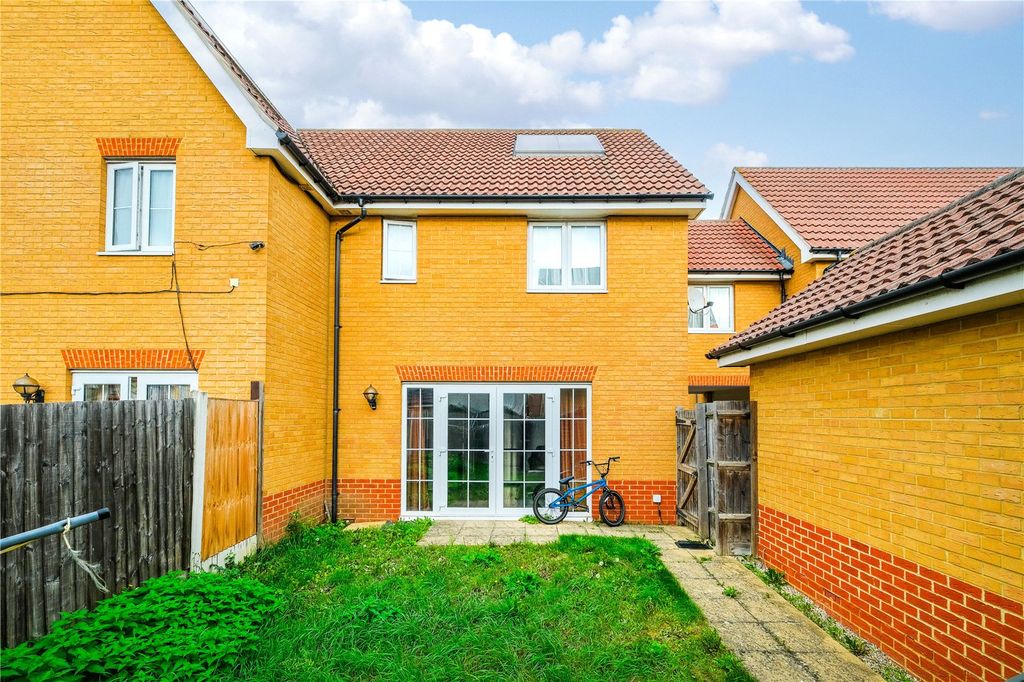 Property photo 3 of 16 Rear Garden