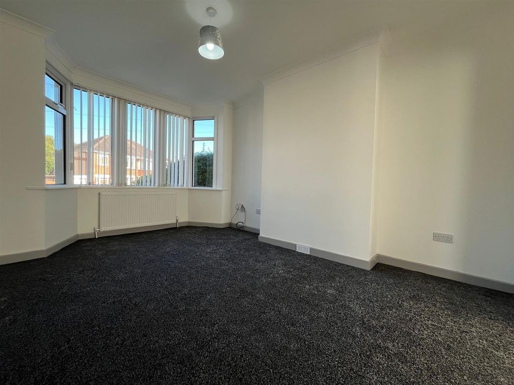 Property photo 2 of 32 Img-20240816-Wa0012.Jpg