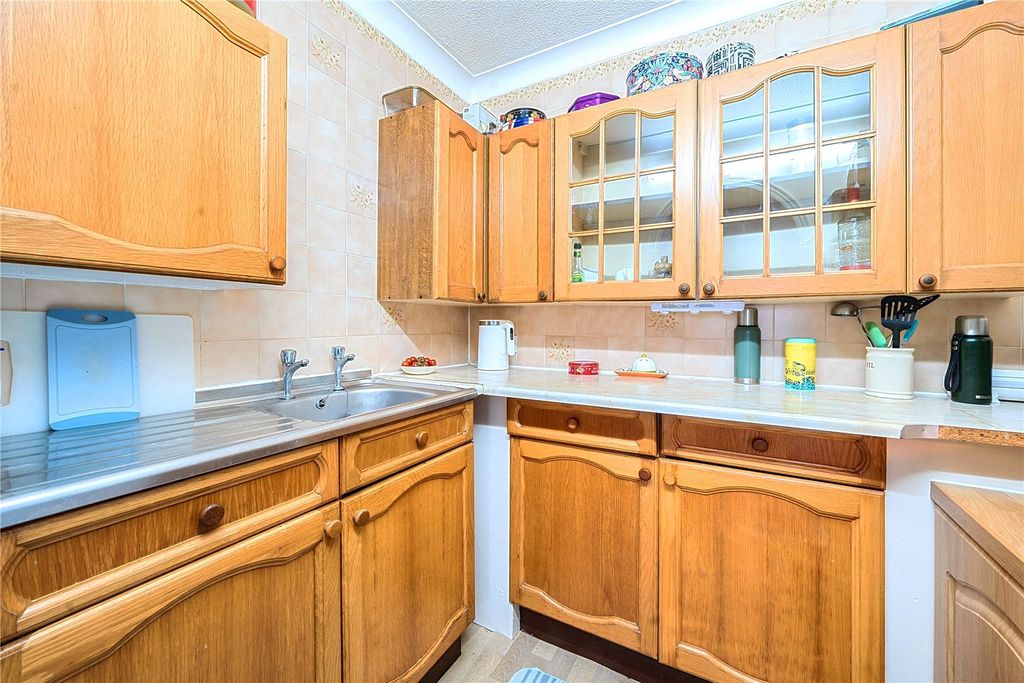 Property photo 3 of 6 Picture No. 07