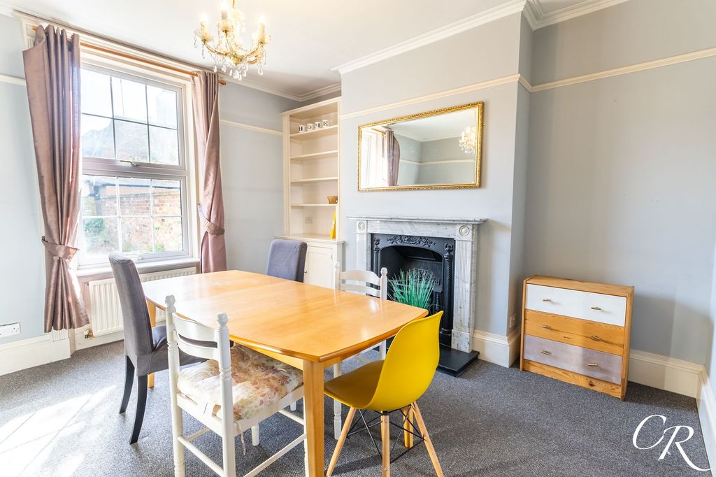 Property photo 3 of 29