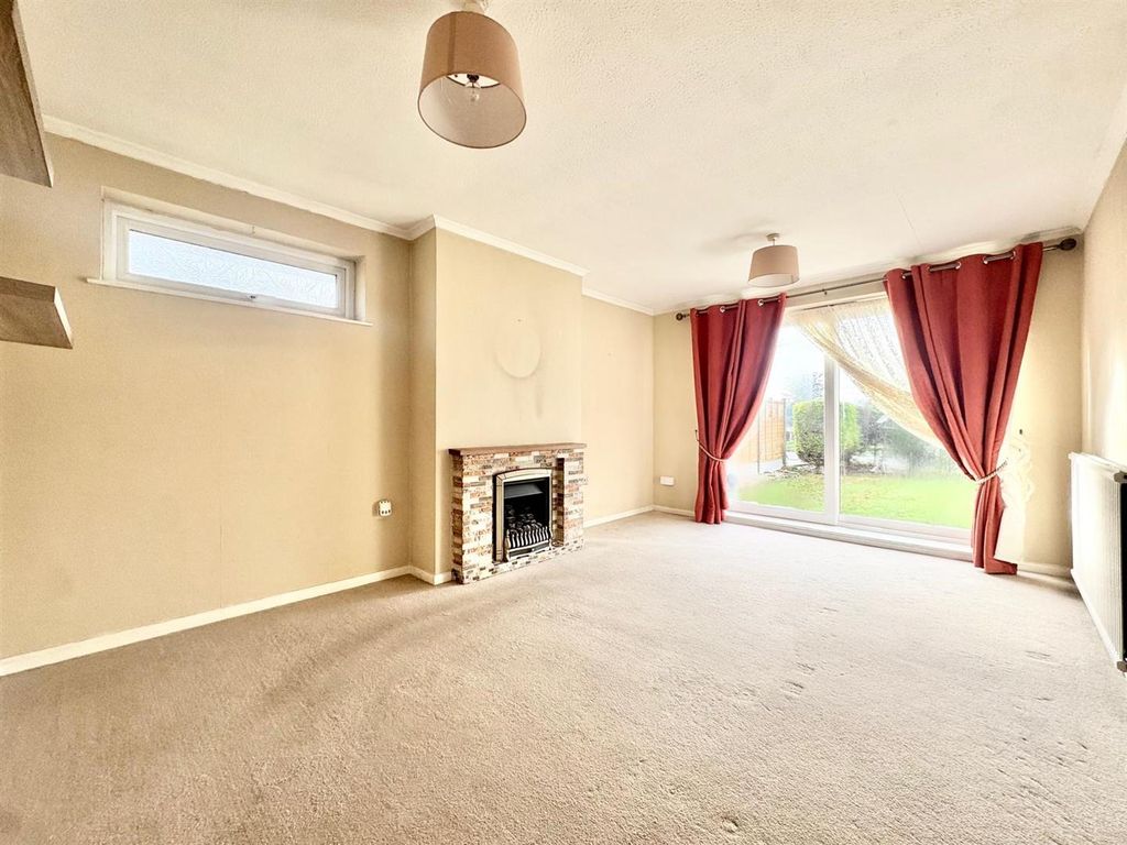 Property photo 3 of 12 1.Jpeg