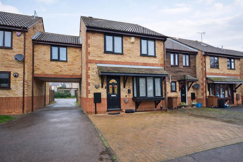 Property photo 1 of 14