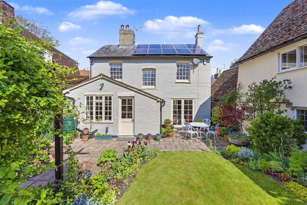 Property photo 1 of 20 Green Street_23.Jpg