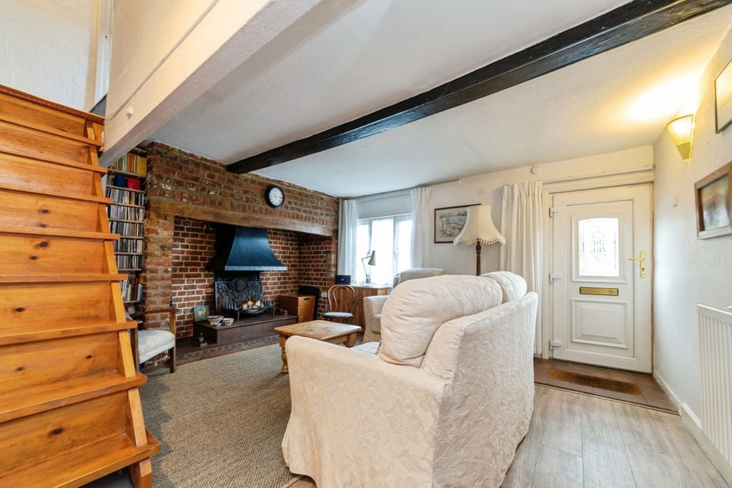 Property photo 3 of 16 Pbox-Img.Jpg