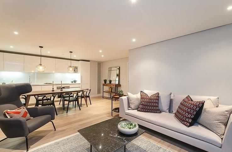 Property photo 1 of 7 Reception