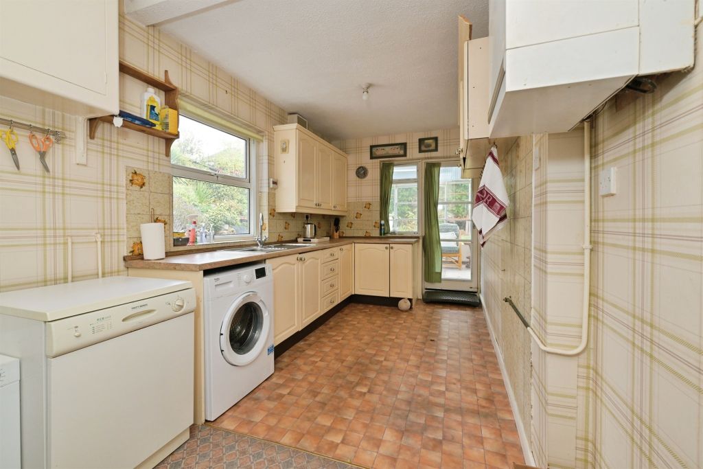 Additional image 6 of 2 bed detached bungalow for saleBoughton Green Road, Northampton NN2