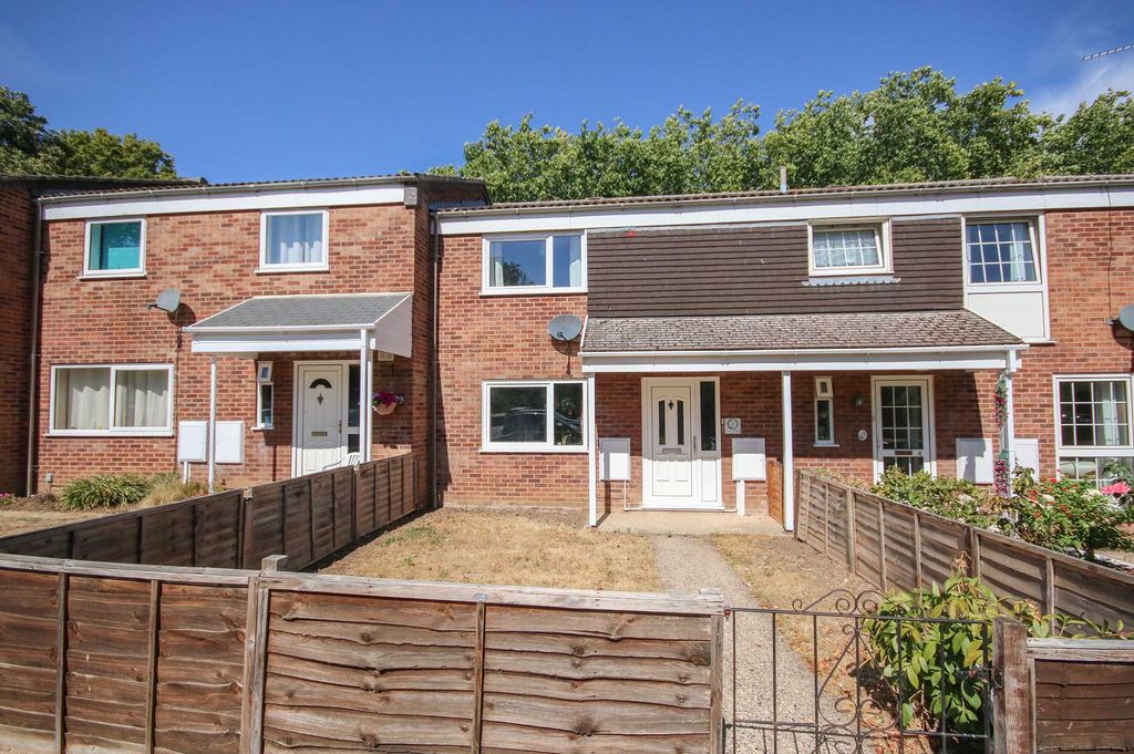 Property photo 1 of 11