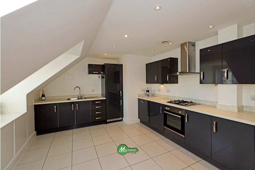 Property photo 2 of 15 Gallery