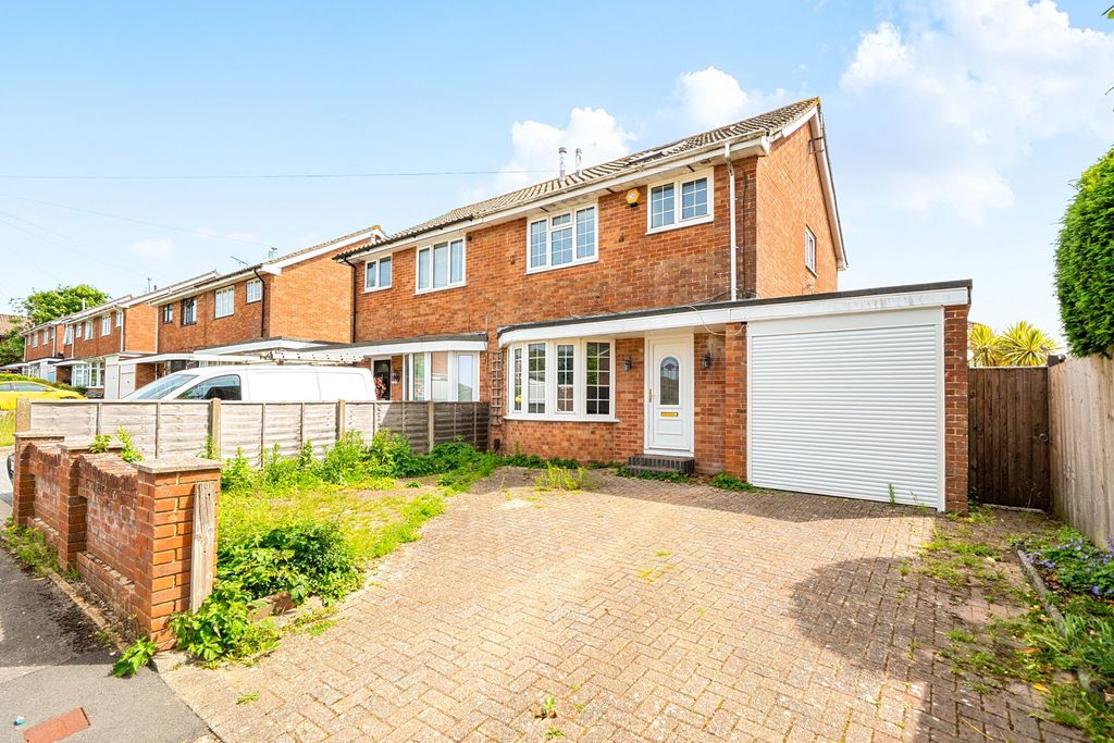 Property photo 1 of 19