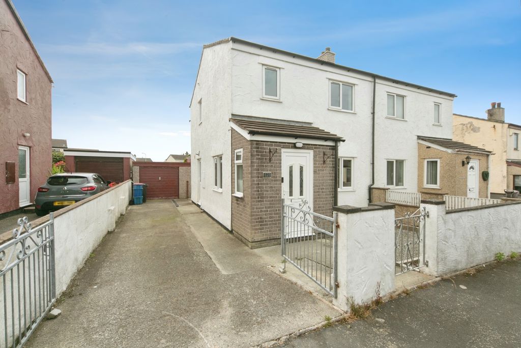 Property photo 1 of 20 Pbox-Img.Jpg