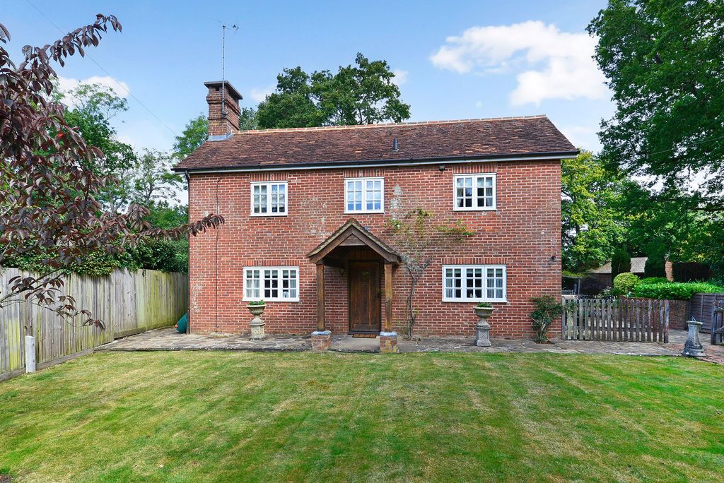 Property photo 1 of 17