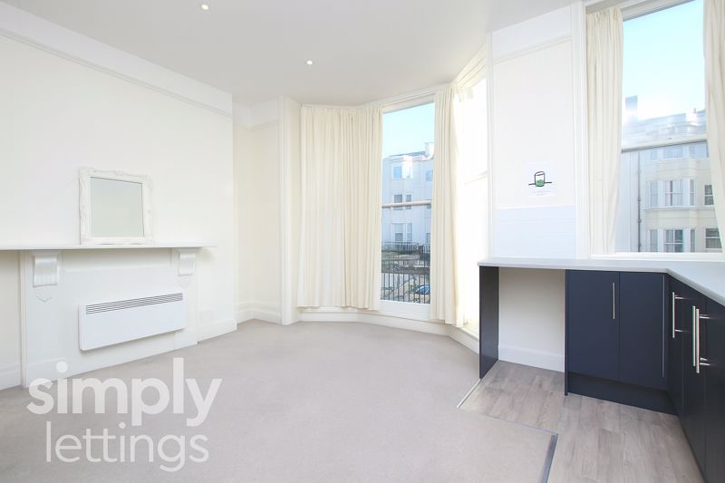 Property photo 2 of 5 Photo 6