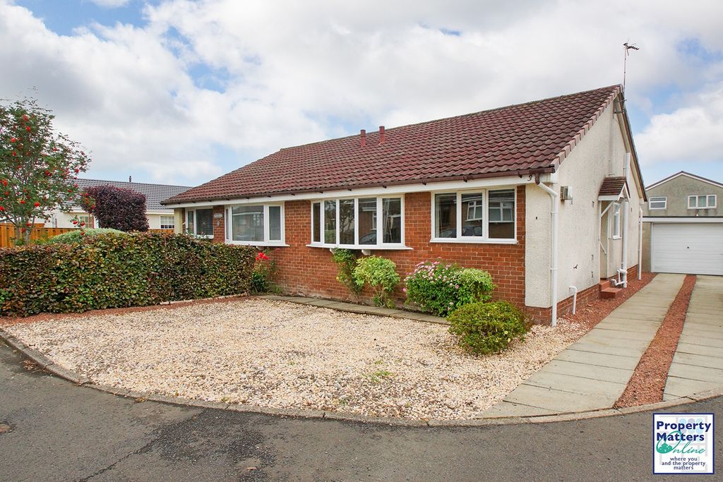 Property photo 1 of 17 2 Bed Semi-Detached Bungalow For Sale Jocksthorn Terrace, Kilmaurs Ka3
