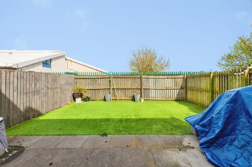 Property photo 2 of 20 Pbox-Img.Jpg