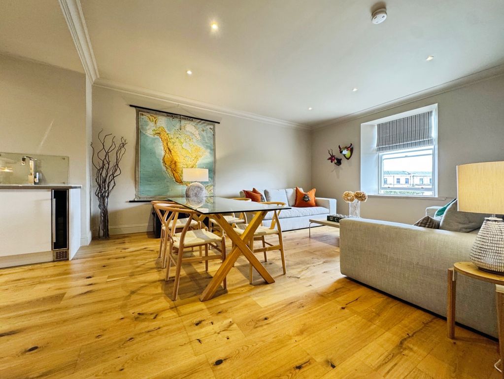 Property photo 2 of 18 Open Plan Living