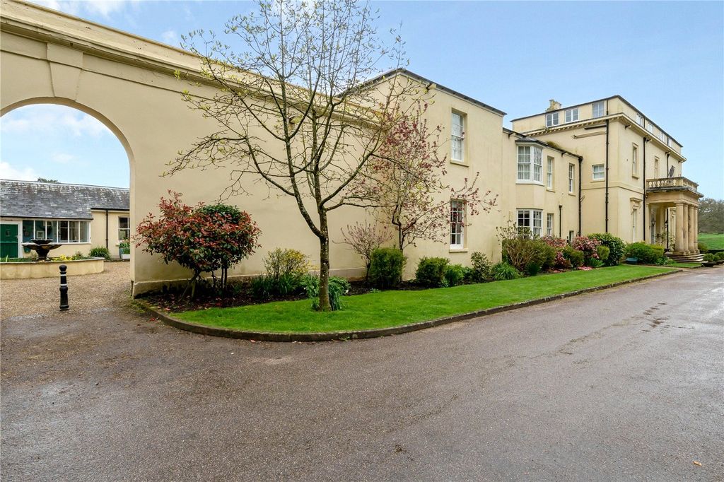 Property photo 1 of 10 Picture No. 11