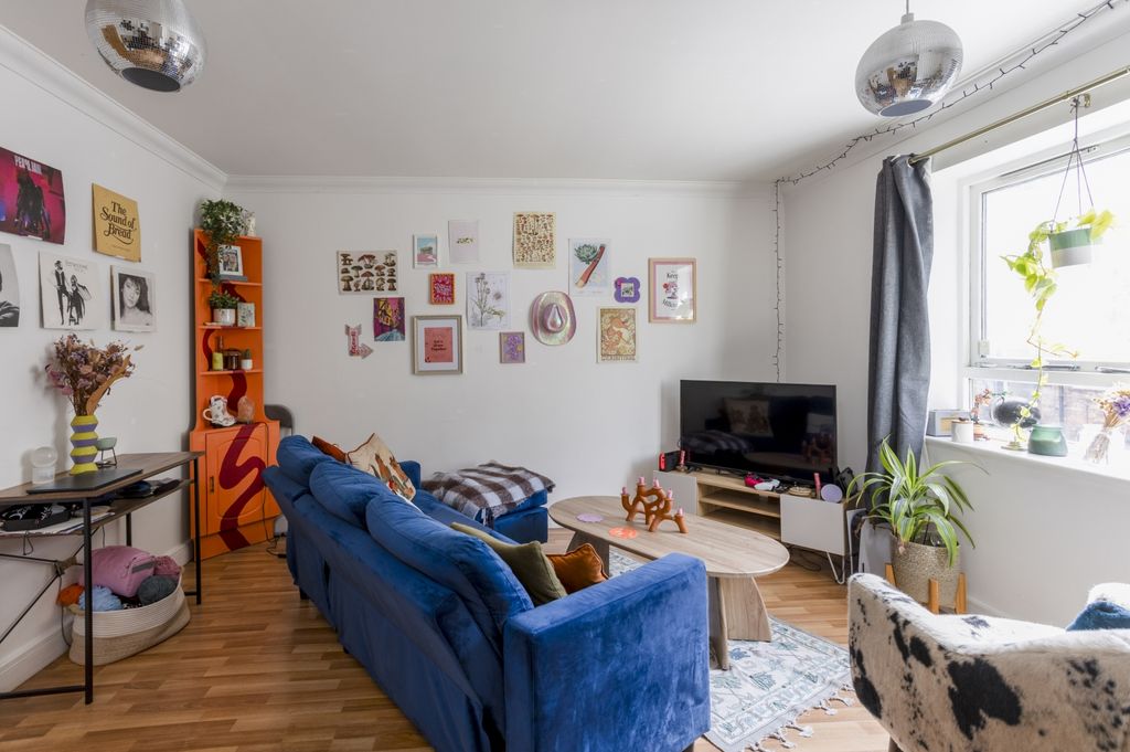 Property photo 3 of 10 Flat_6_Foss_House_2