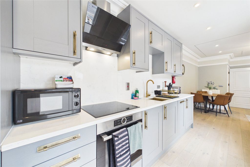 Property photo 2 of 7 Picture No. 01