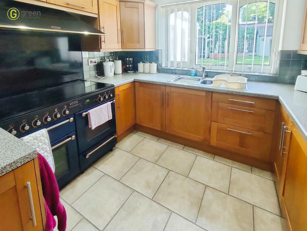 Property photo 3 of 31