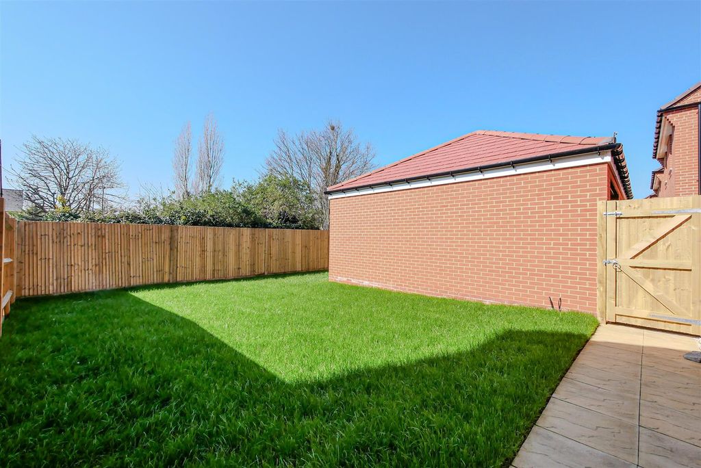 Property photo 3 of 15 Rear Garden