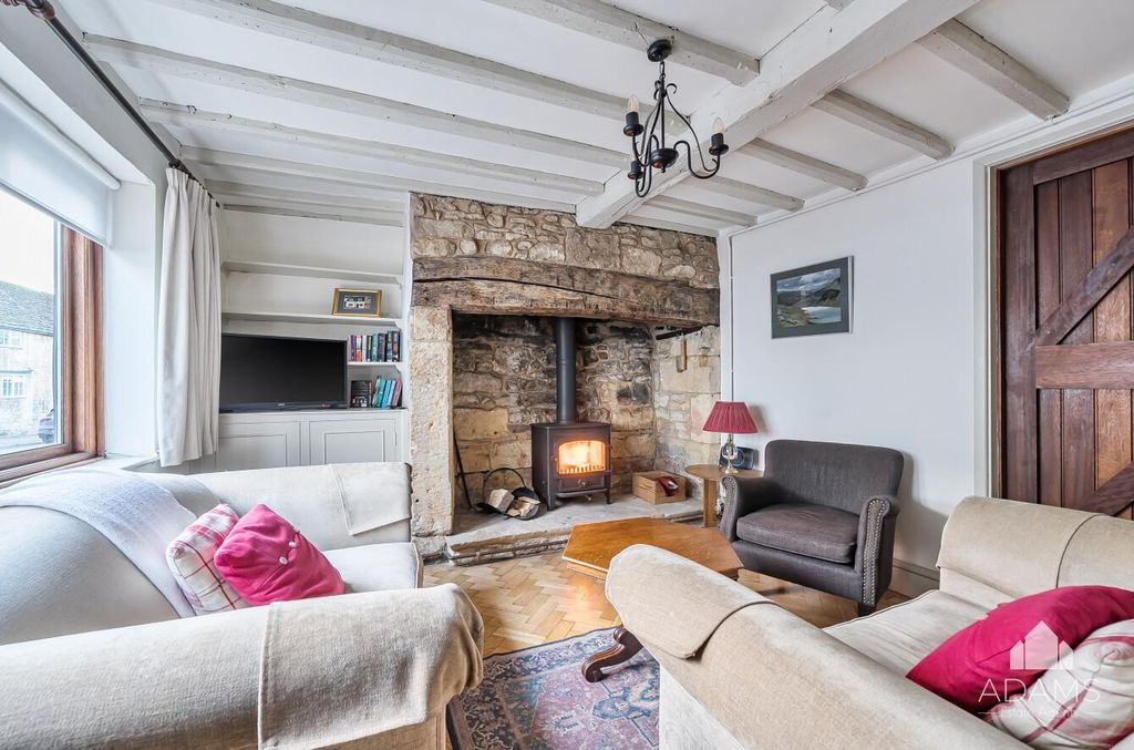 Property photo 3 of 16 Sitting And Dining Room