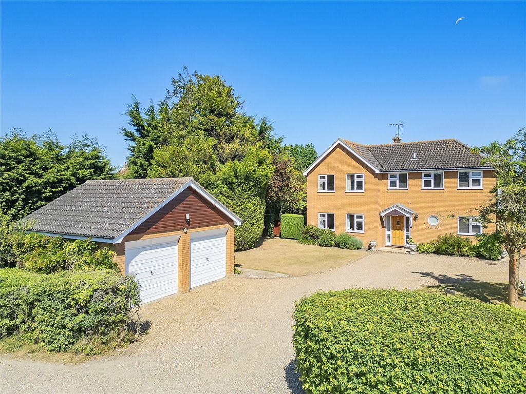 Property photo 1 of 19 Tarnwood