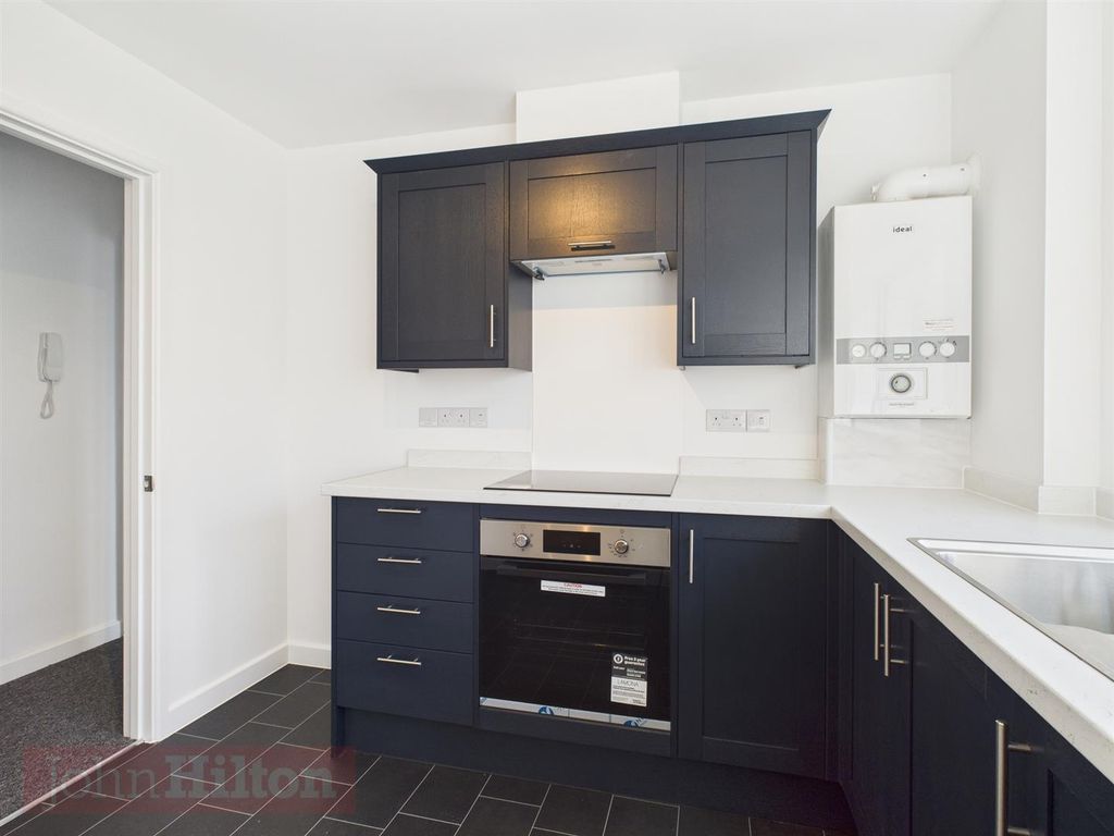 Property photo 3 of 10 Cam02534G0-Pr0622-Still009.Jpg