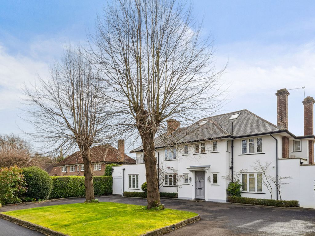 Property photo 1 of 20