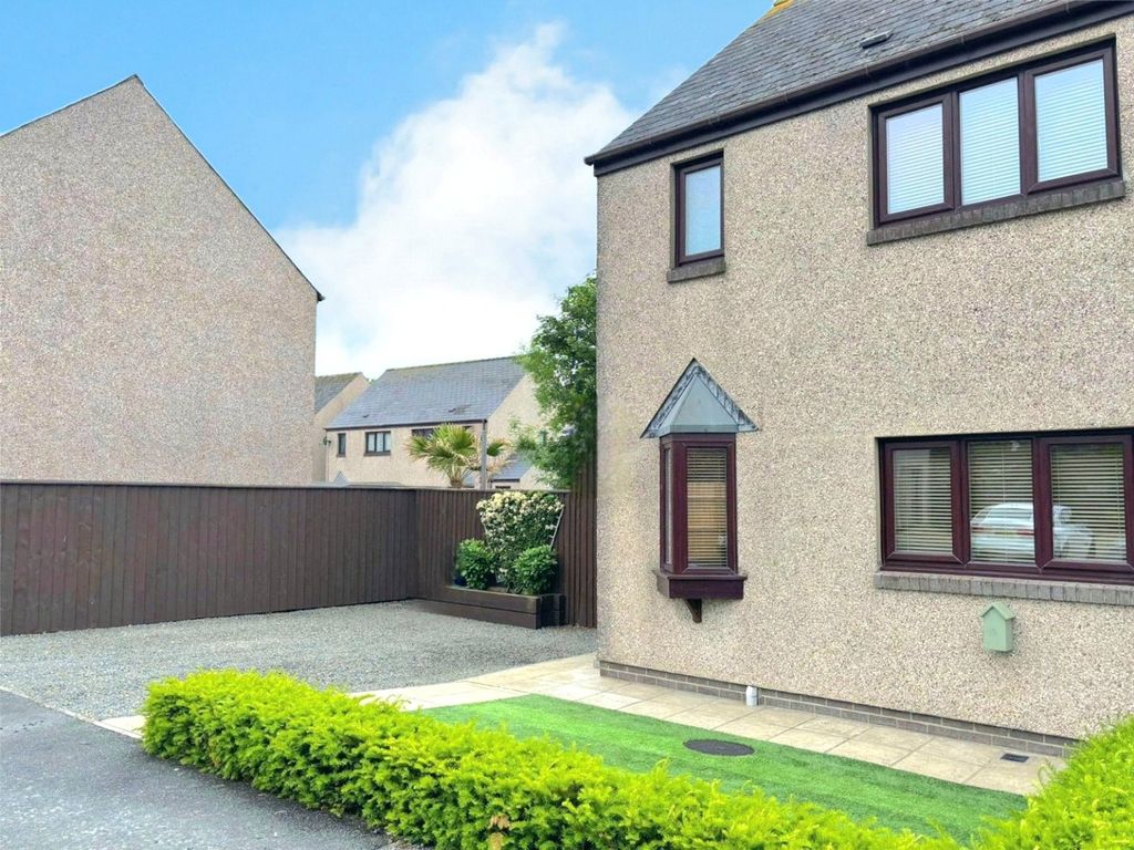 Property photo 2 of 24 Picture No. 67