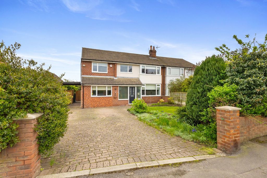 Property photo 1 of 31