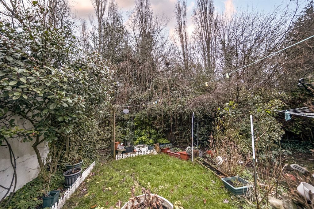 Property photo 3 of 11 Picture No. 04