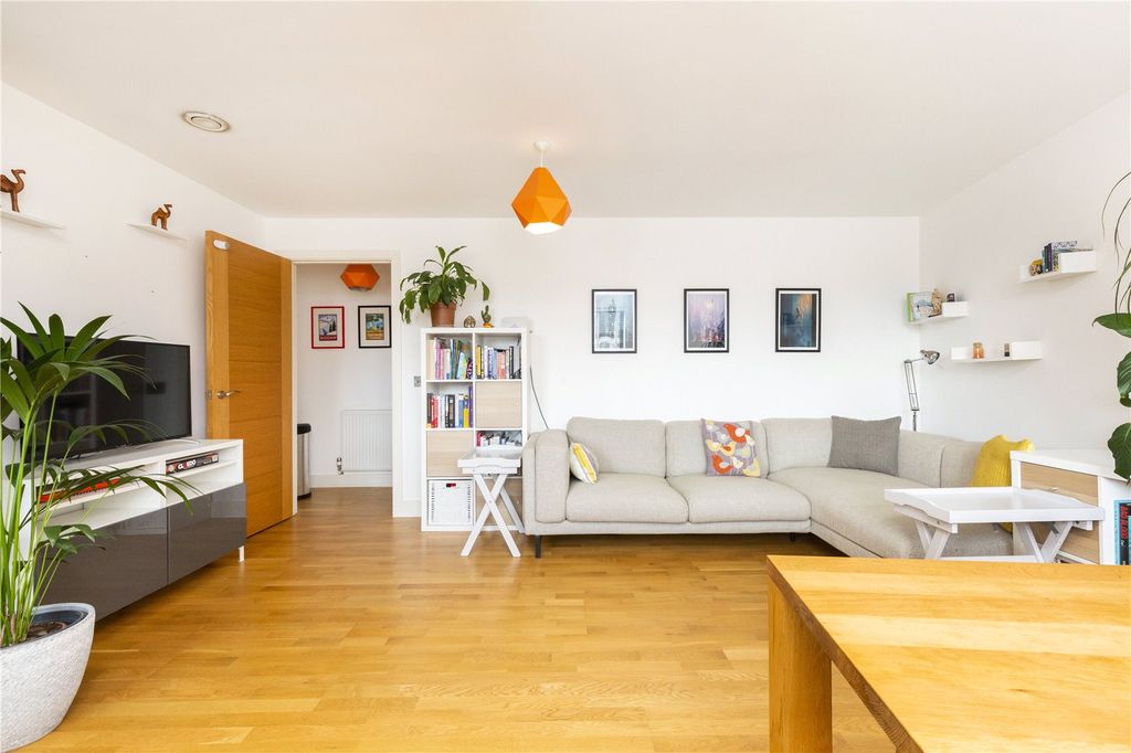 Property photo 1 of 16 Picture No. 44