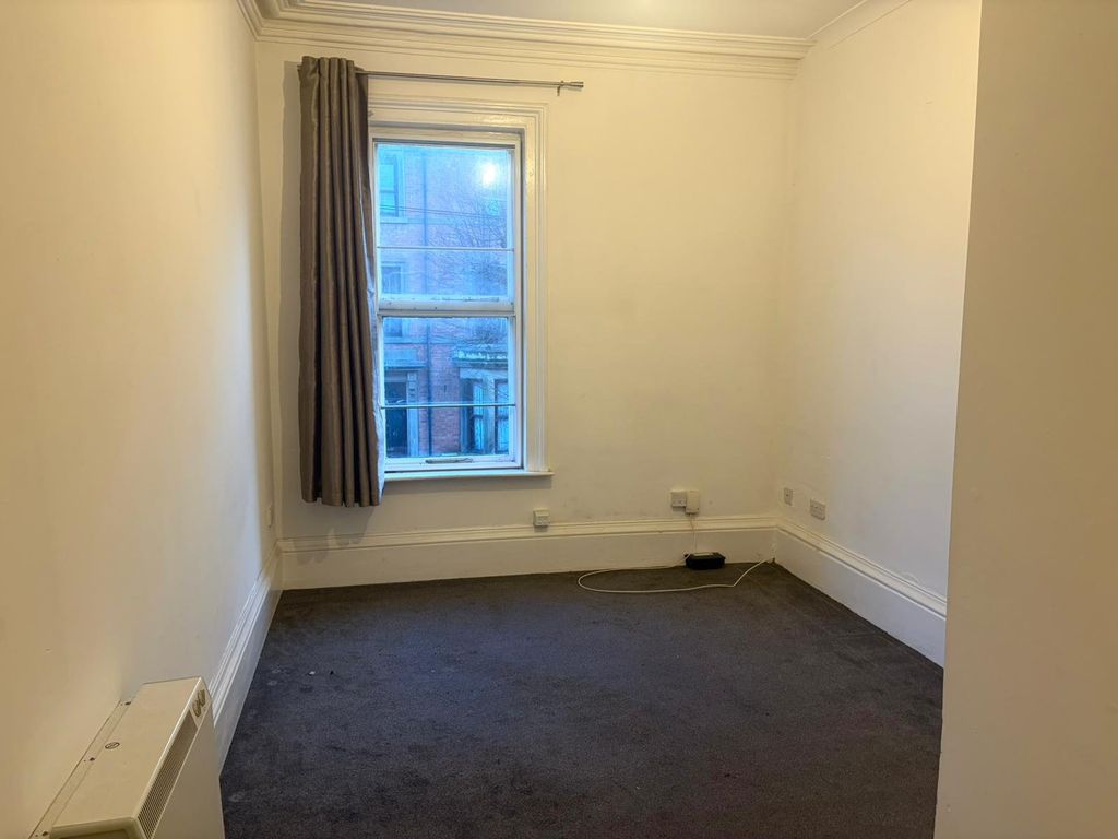 Property photo 3 of 5 Picture No. 07