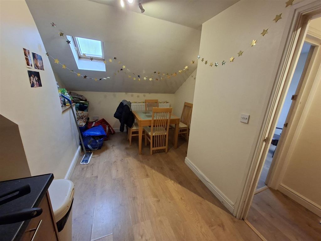 Property photo 3 of 6 20251105_121108.Jpg