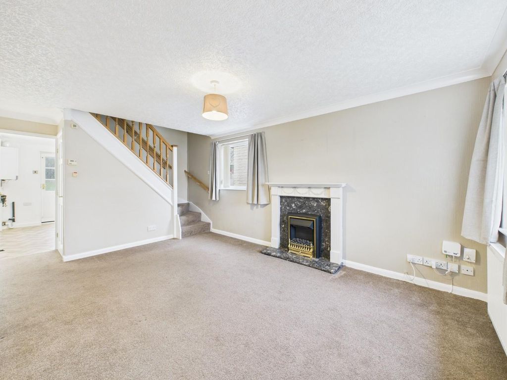 Property photo 3 of 13 Cam04899G0-Pr0251-Still004.Jpg