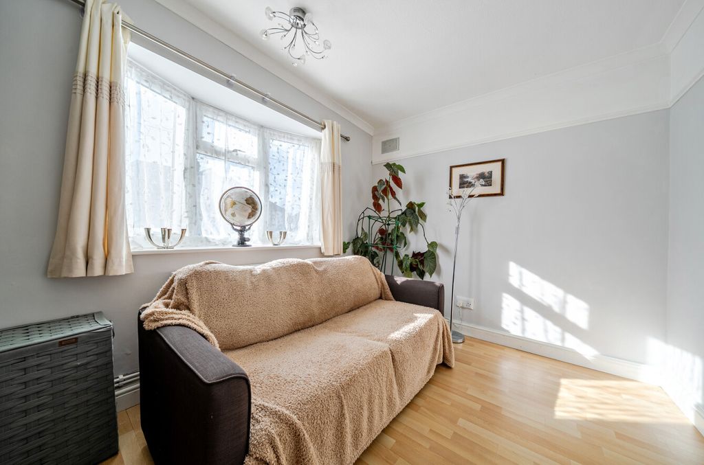 Property photo 3 of 22 1417047-2-69A567E...