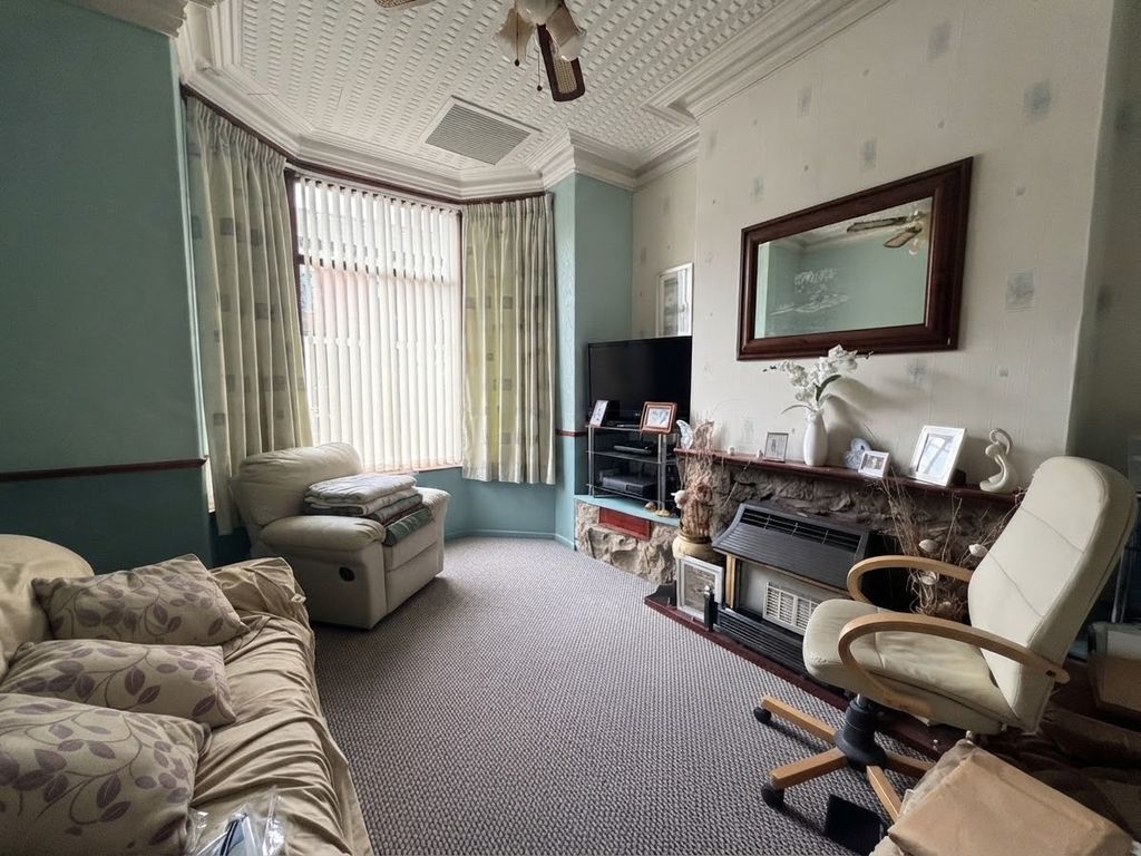 Property photo 2 of 6 Img_3994