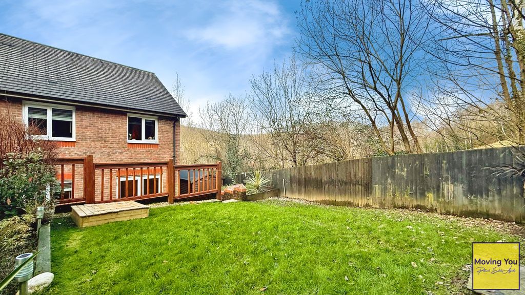 Property photo 2 of 25 Photo 2