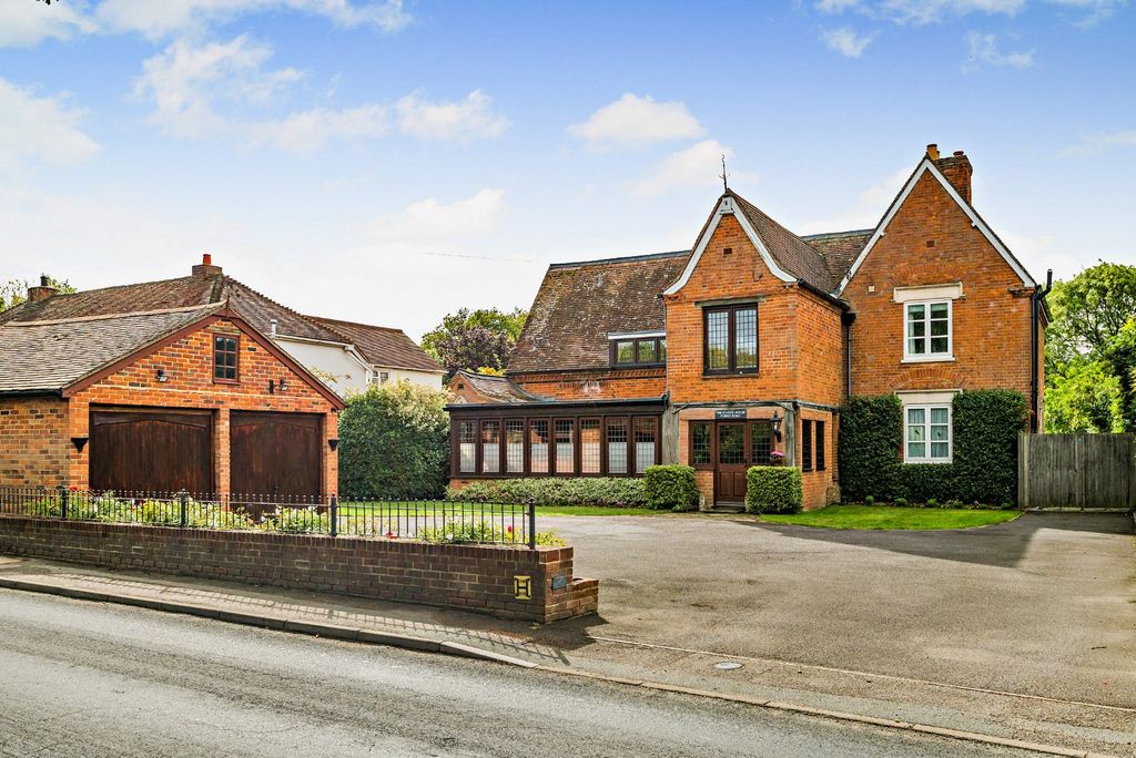 Property photo 1 of 18 Front Of Property