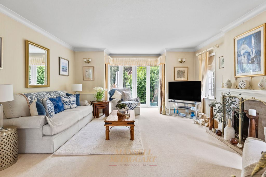 Additional image 2 of 4 bed detached house for saleHoltye Road, East Grinstead RH19