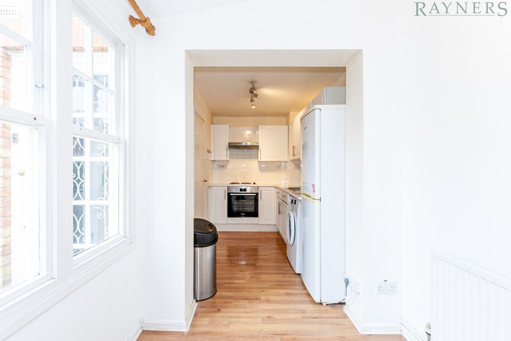 Property photo 3 of 26