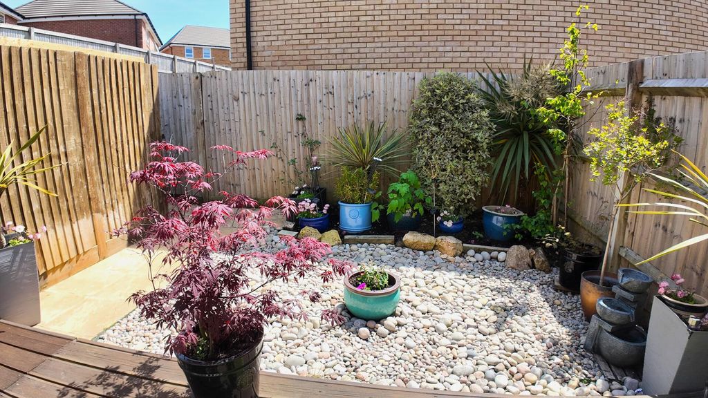 Property photo 2 of 11 Rear Garden
