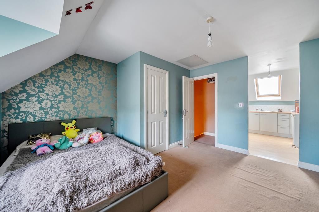 Property photo 3 of 13 Bedroom