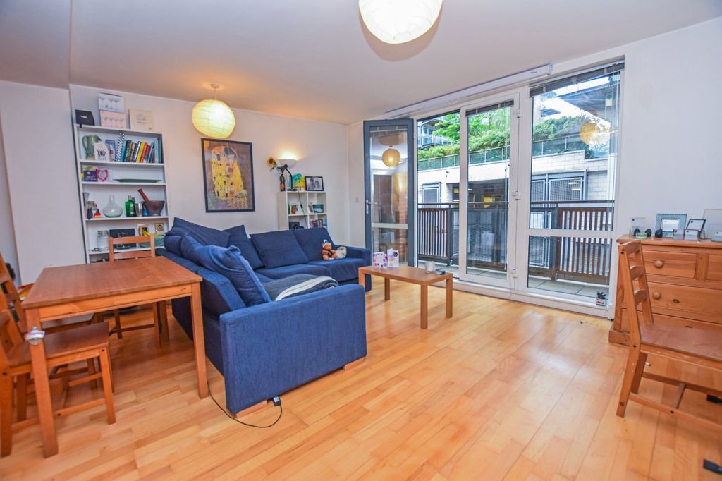 Property photo 1 of 20 Picture No. 28