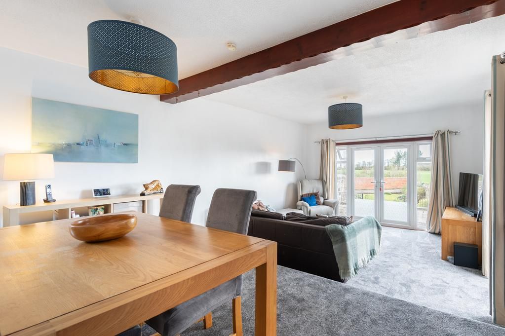 Property photo 3 of 25 Lev1424Pem Lounge Dining Room.Jpg